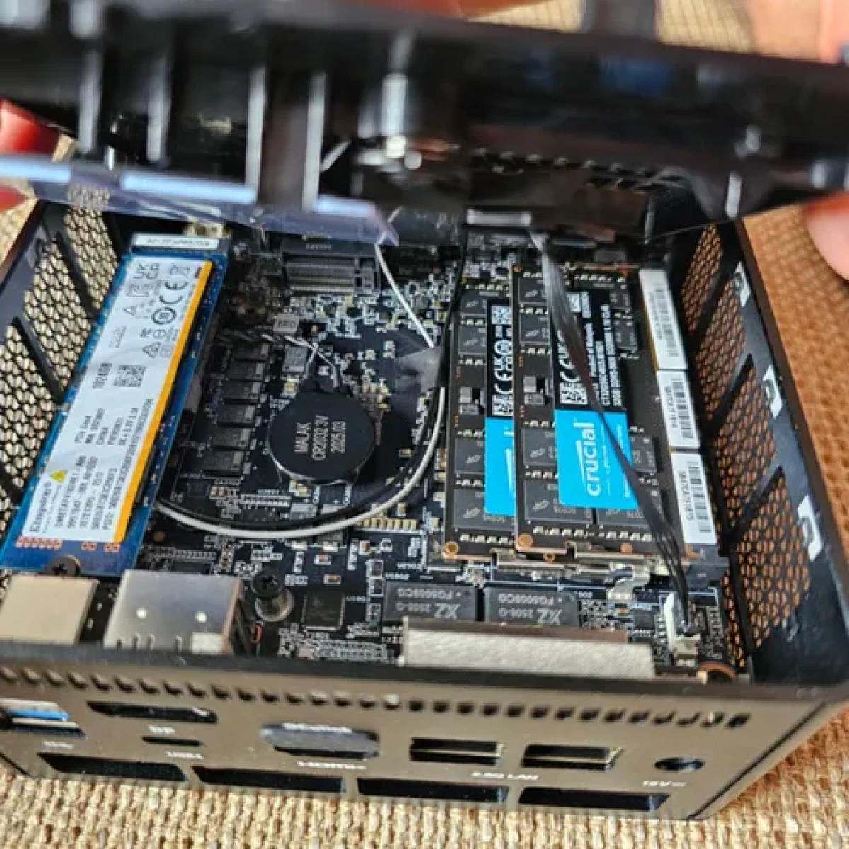 【値下げ中】UM790Pro （32GB / 1TB / Win11 pro） Amazon.co.jp: MINISFORUM UM790Pro ミニpc AMD Ryzen 9 7940HS