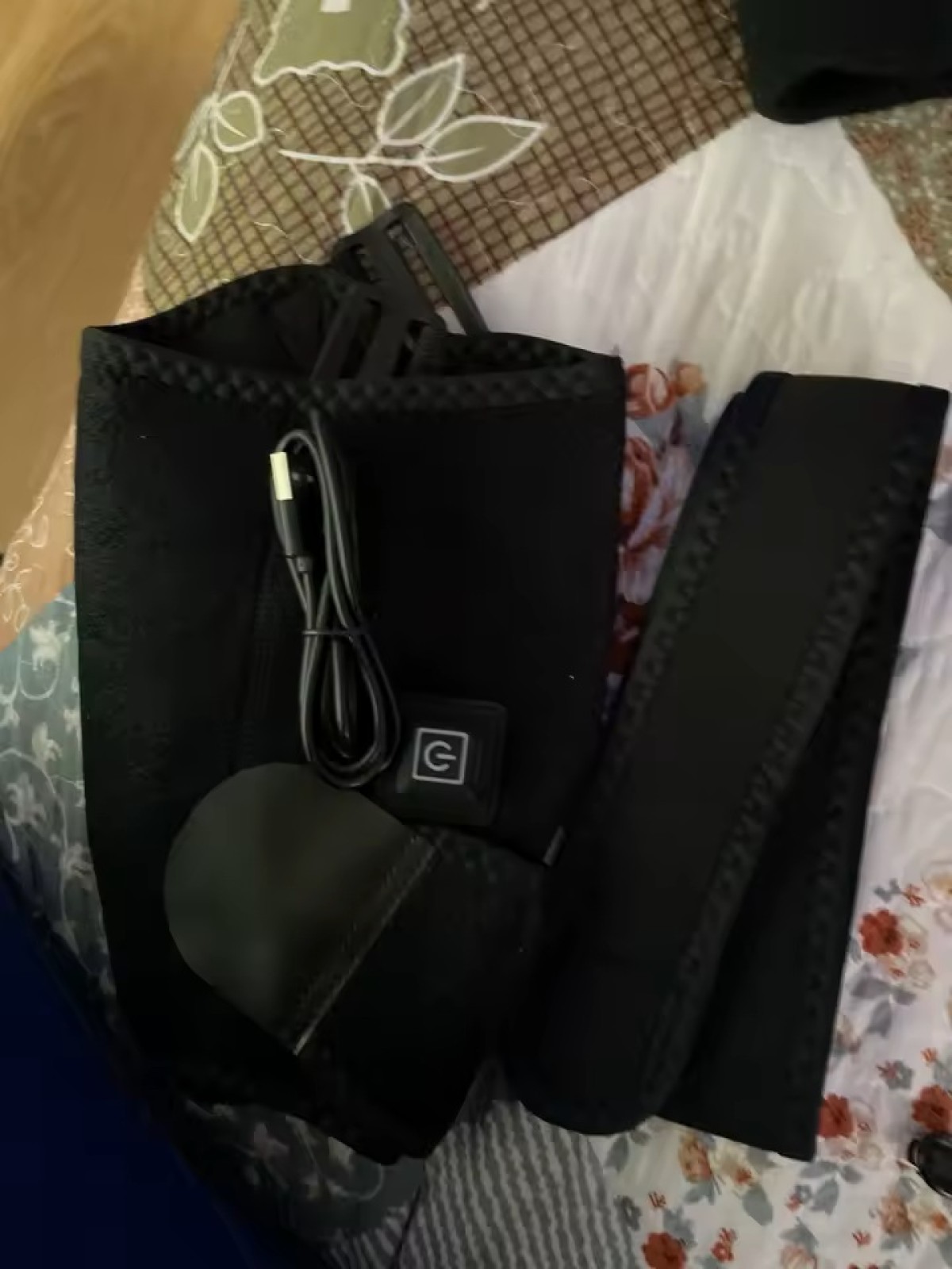 Cliente usando hombrera térmica Pro-Therapy