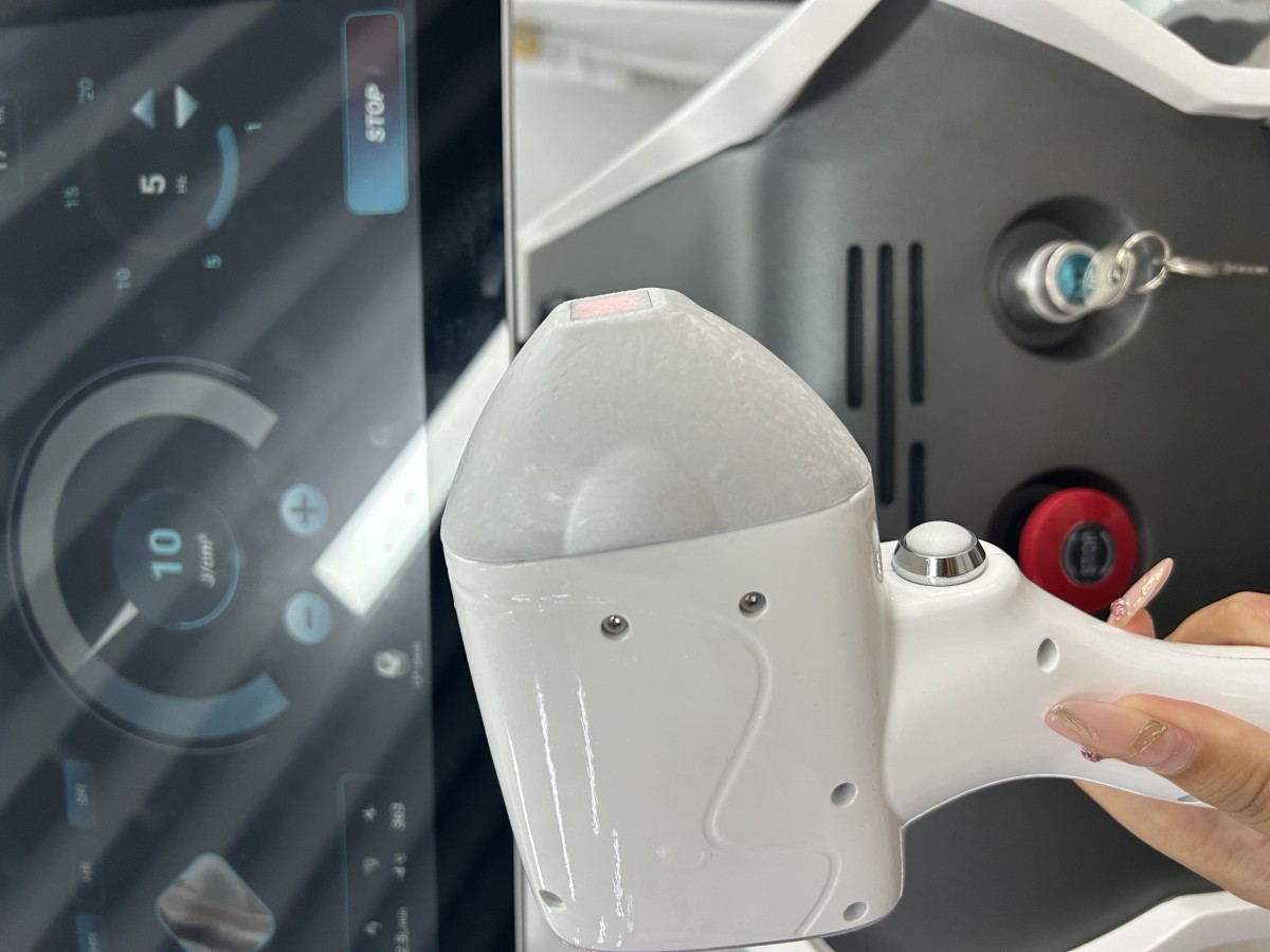 Diode Laser Hair Removal Machine with Four Spot Size